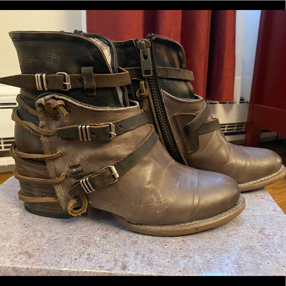 Freebird Boots
